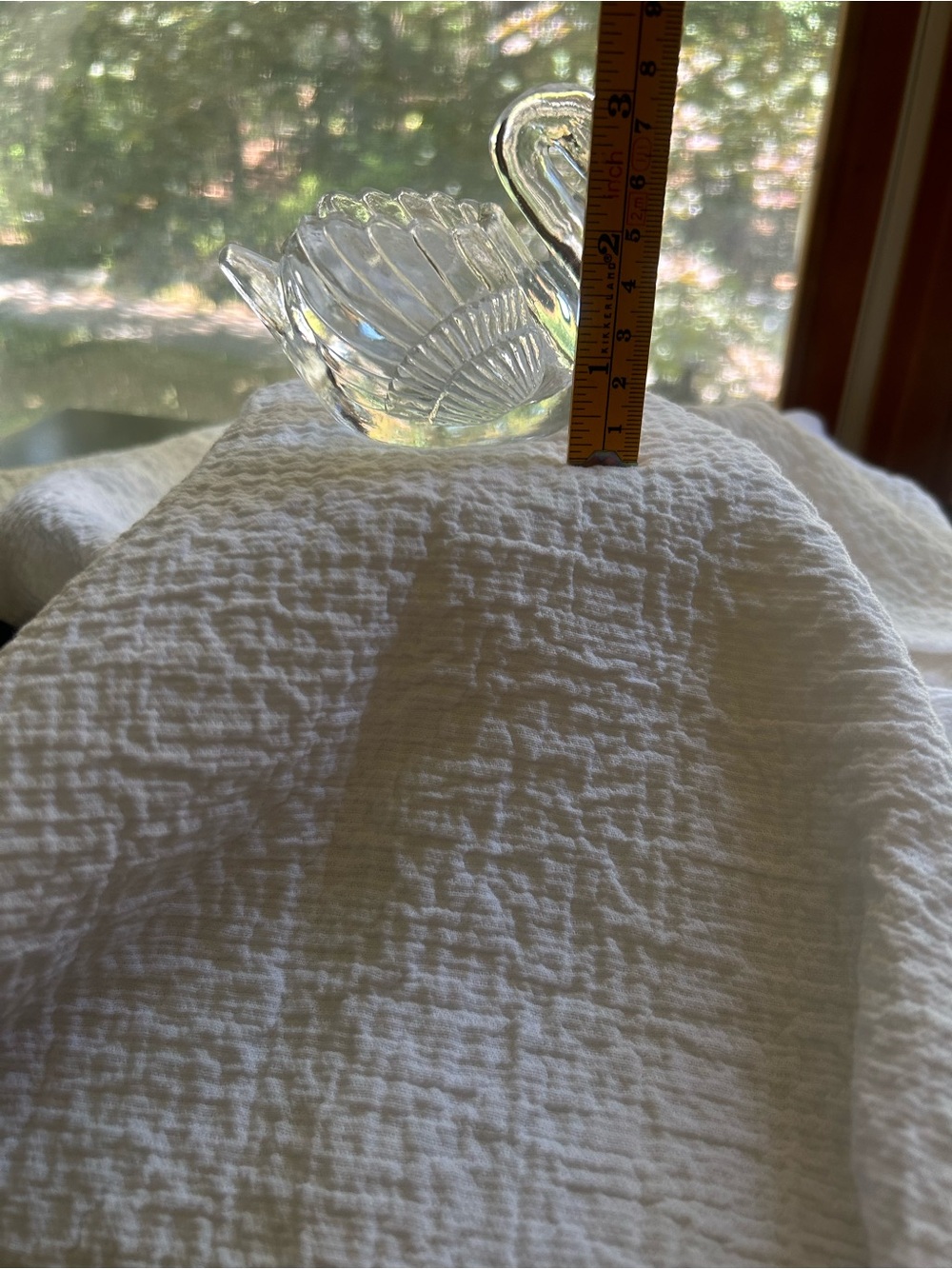 Clear Glass Swan Figurine - Picture 6 of 7